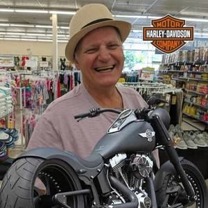 Meet your Posher, Johnathan